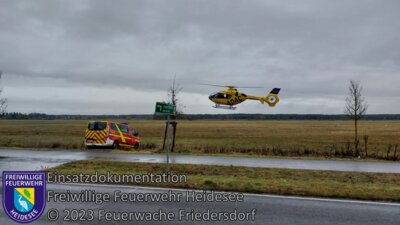 Einsatz 134/2023 | Absicherung RTH-Landung | Friedersdorf Blossiner Chaussee (Bild vergrößern)