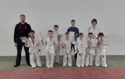 Judo-Anfängergruppe erreicht die erste Stufe