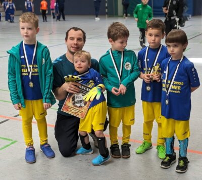 Foto zur Meldung: Fußball: G und F Junioren erfolgreich in der Halle