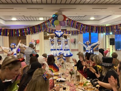 Frauen – und Senioren feiern Karneval in Leiberg