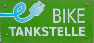 Ladestationen für Ebike und Pedelec in der Gemeinde Sieversdorf-Hohenofen nutzbar (Bild vergrößern)