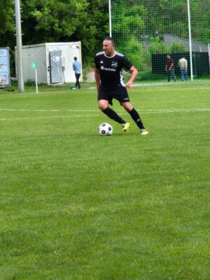 Herber Rückschlag im Abstiegskampf (Bild vergrößern)