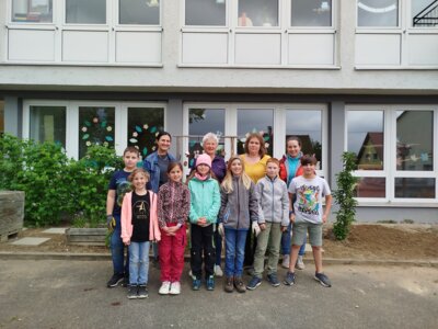Schulgarten-Aktion Orsenhausen (Bild vergrößern)