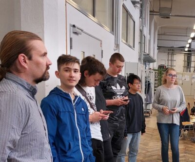 Fachexkursion zum Institut für Textilmaschinen und Textile Hochleistungswerkstofftechnik der TU Dresden (Bild vergrößern)