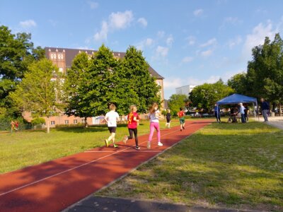 Foto zur Meldung: Sport frei für alle Schülerinnen und Schüler