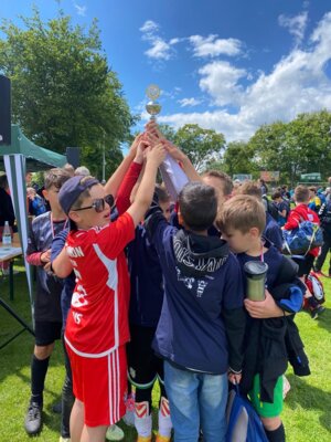 Teilnahme am Fußball-Turnier der Jungen