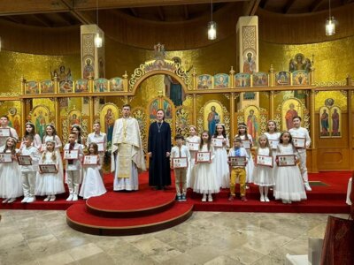 Урочисте Святе Причастя (Bild vergr&ouml;&szlig;ern)