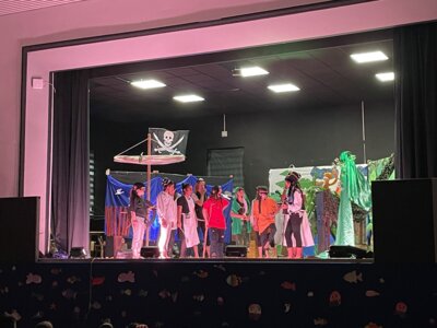 Musical-Aufführung der 4b (Bild vergrößern)