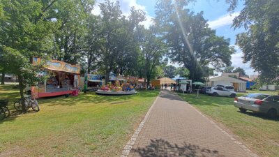 Foto zur Meldung: Dorffest und 30 Jahre Jugendfeuerwehr Quitzöbel