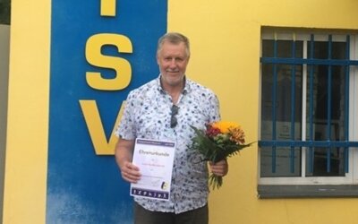 Foto zur Meldung: Ehrung für unseren Sportfreund Andreas Burkhardt