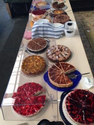 Kaffee & Kuchen (Bild vergrößern)