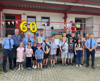 Foto zur Meldung: 60 Jahre Jugendfeuerwehr Wurzen