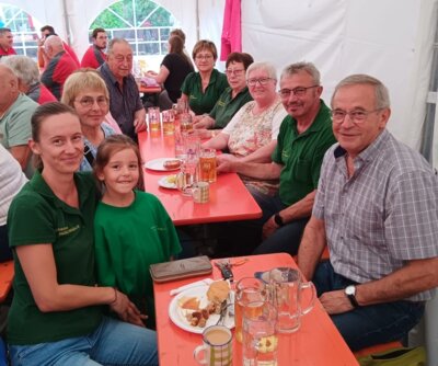 Besuche auf den Sommerfesten (Bild vergrößern)