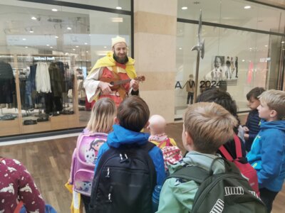 Foto zur Meldung: Stadtführung der Klasse 4b