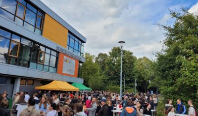 SNG und Gymnasium feiern 50 Jahre Schulzentrum Glinde (Bild vergrößern)