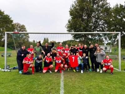 Ü32 erkämpft Punkt beim Favoriten aus Schulzendorf (Bild vergrößern)