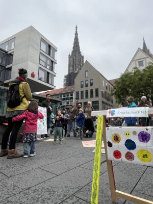 Meldung: Kundgebung vor dem Ulmer Rathaus