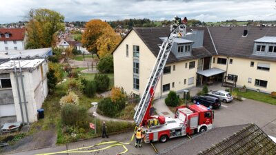 +++Alarmübung Zimmerbrand+++ (Bild vergrößern)