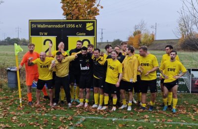 Erste erkämpft sich einen Punkt im Derby (Bild vergrößern)