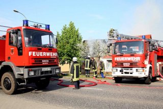 2 EFH Tesch 03.05.12 2 EFH Tesch 03.05.12