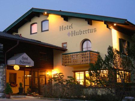 Hotel Hubertus Garni Abendansicht