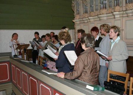 Kirchenchor in Buchhain.jpg