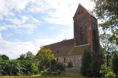 Dorfkirche in Prädikow