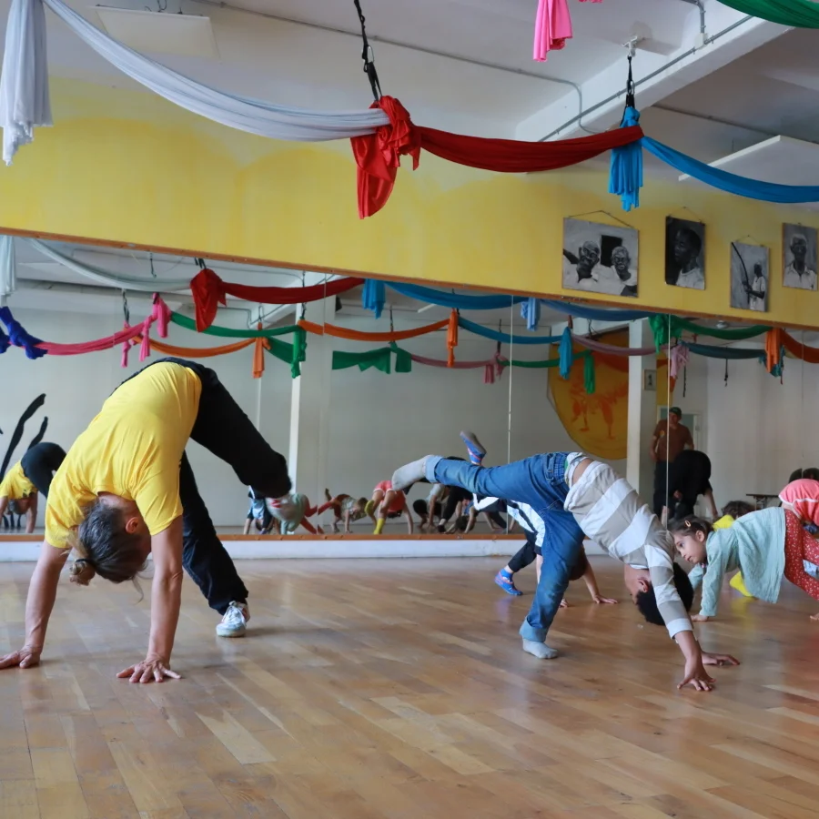 Kinder beim Tanzen