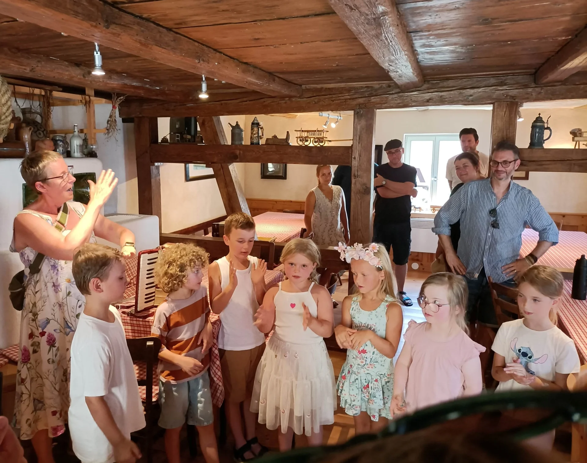 Montessori-Kinder zu Besuch im Museum