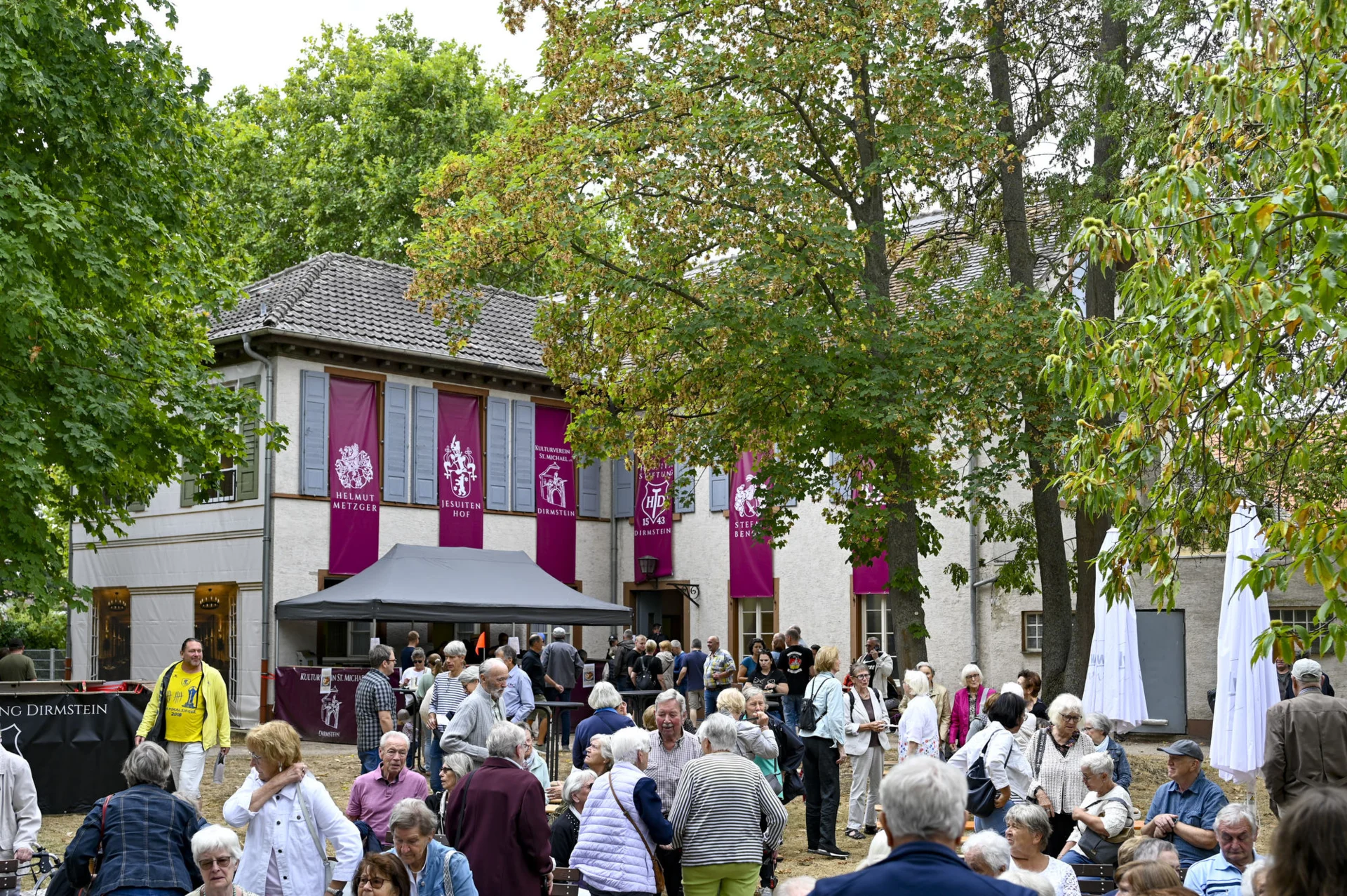 Impressionen vom 1. Kellergartenfest