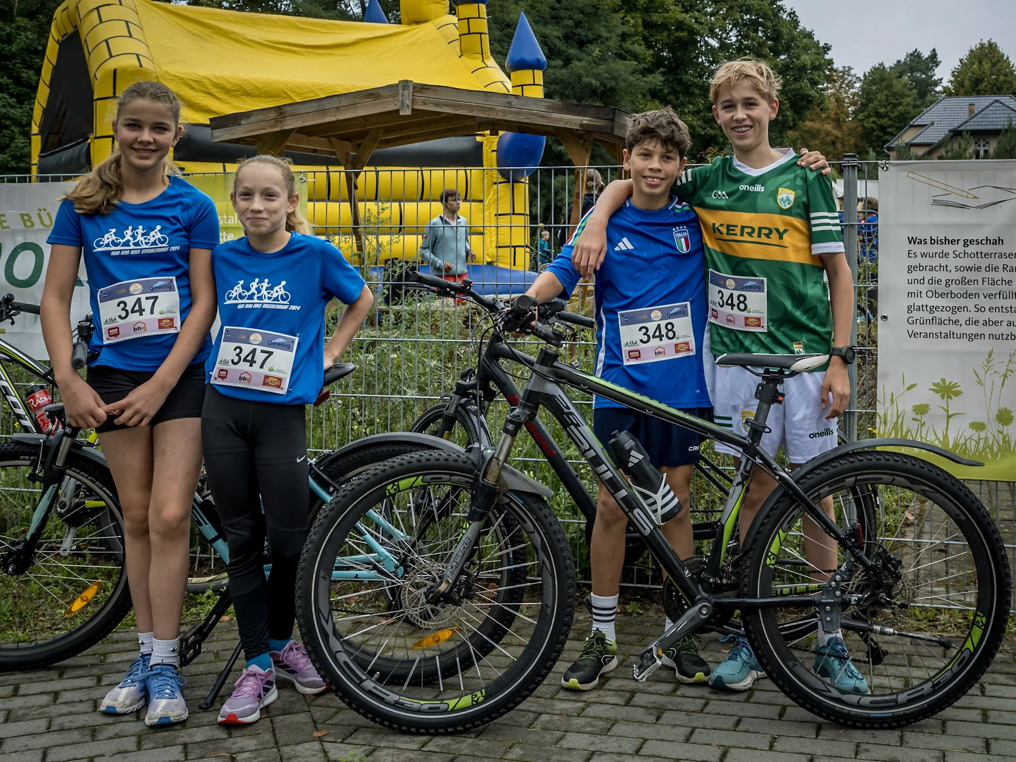 Run and Bike 2025_Jule mit Laufpartnerin_Hannes mit Laufpartner_Fotorecht_Jan Conrady