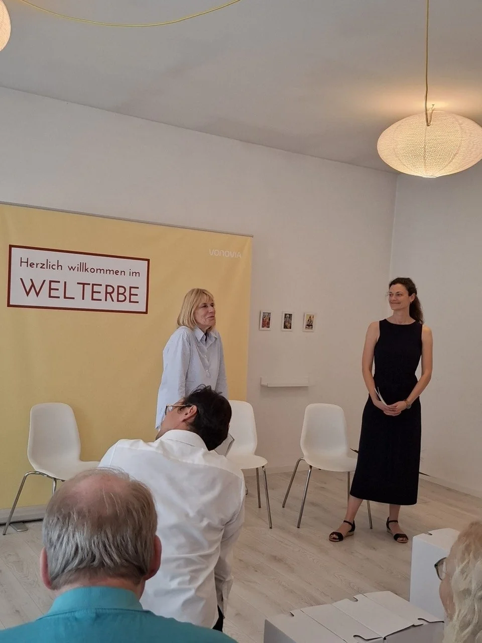Dr. Angelika Hüfner und Elisabeth Korinth