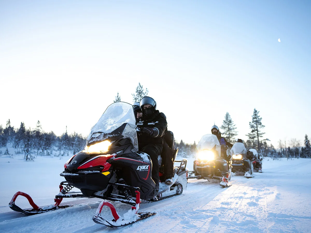 Snowmobile (5)