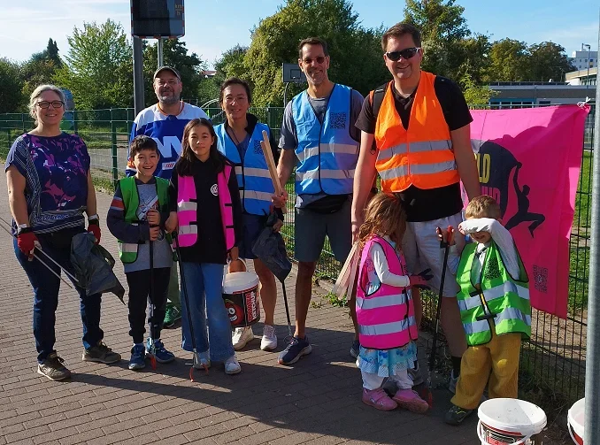 Bild zeigt Teilnehmende des World Cleanup Days 2025, Foto: Stadt Maintal