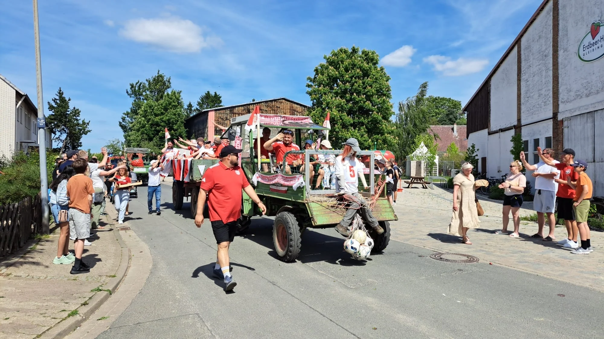 Umzug 2026 Fußballtrekker