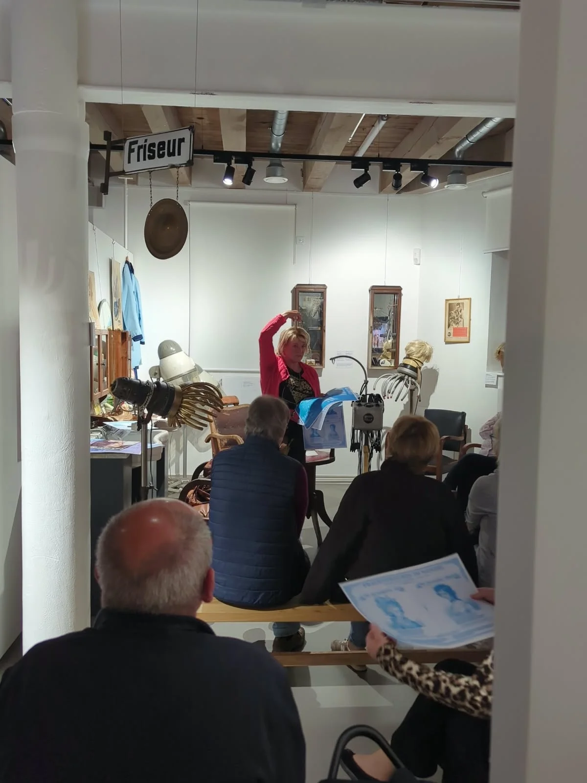 Vortrag der Friseurin Sabine Nikles