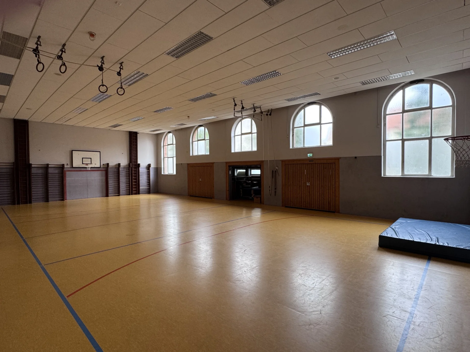Sporthalle