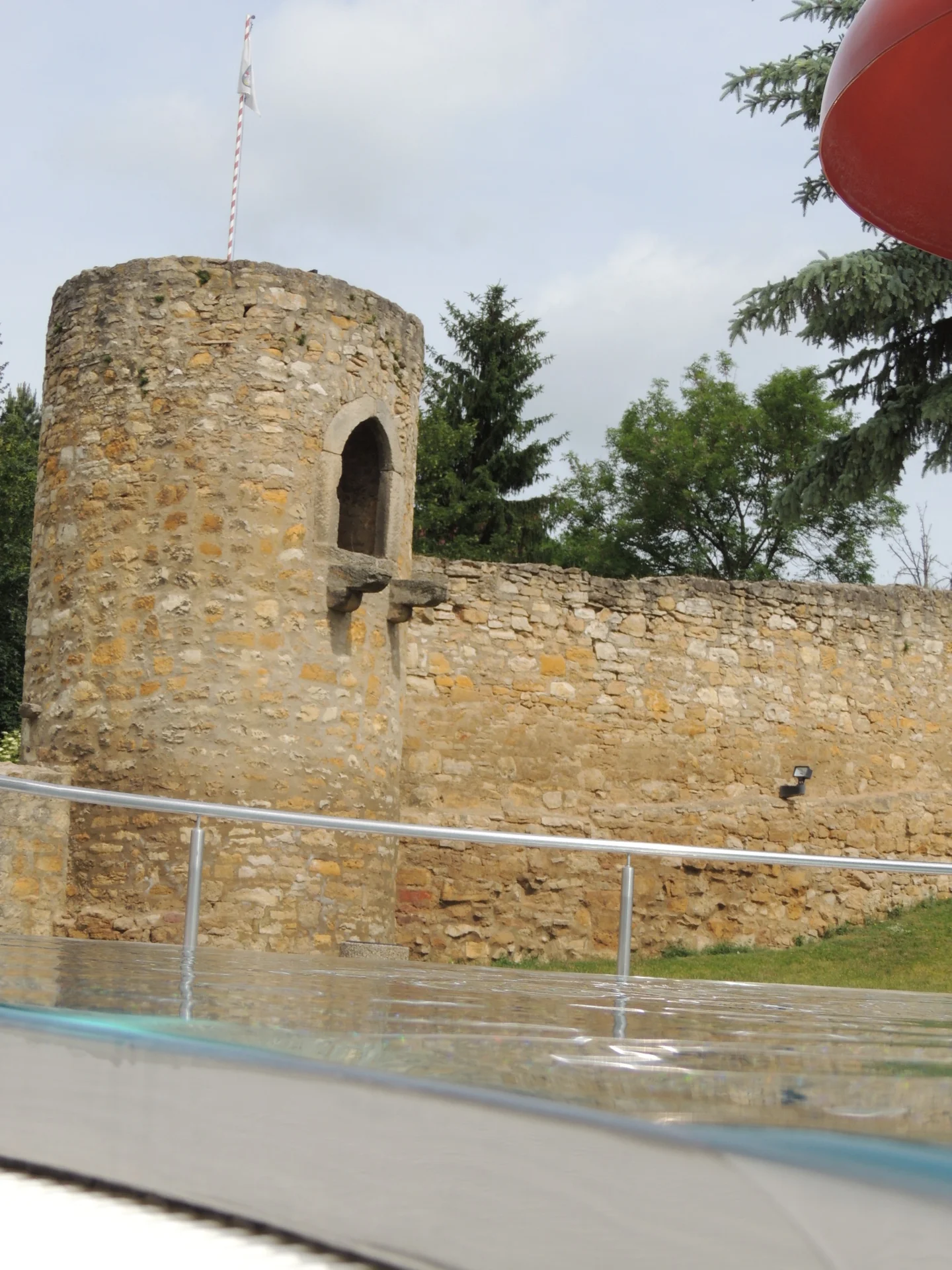 Runder Wehrturm im heutigen Stadtbad