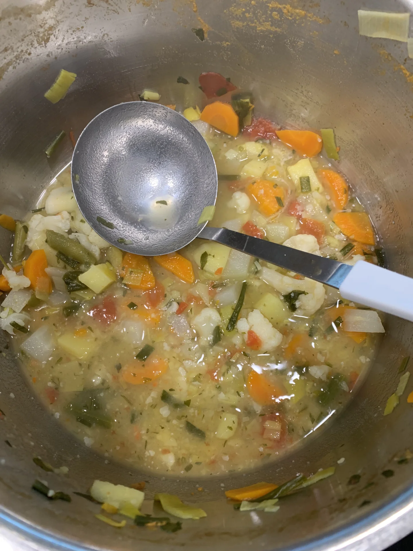 Gemüsesuppe