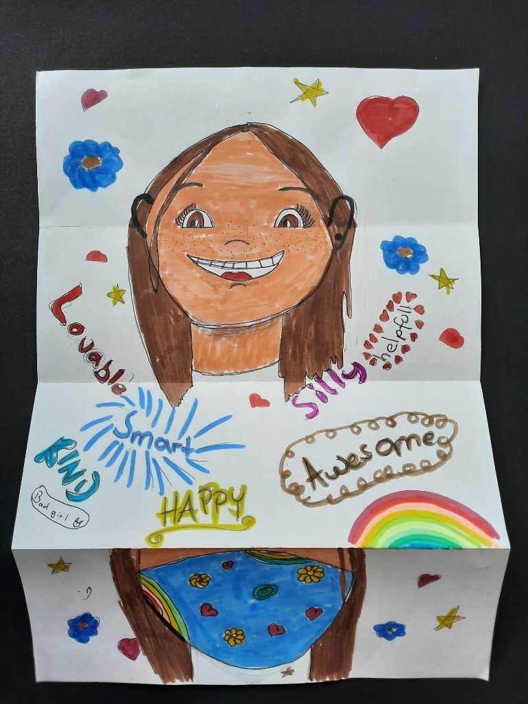 Bild: Klasse 6a - Face behind the mask (11)