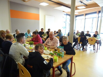 Foto des Albums: Dinner für Helfer