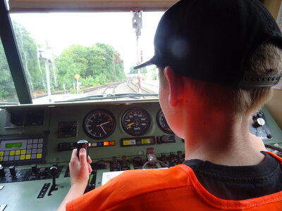 Foto des Albums: Sommerferienaktion: Bahnfahren hautnah erleben