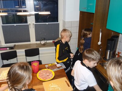 Foto des Albums: Kochaktion: Hähnchencurry