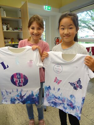 Foto des Albums: Sommerferienaktion: T-Shirt gestalten