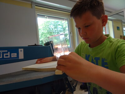 Foto des Albums: Sommerferienaktion: Bauen mit Holz_1