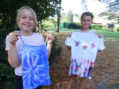 Foto des Albums: Sommerferienaktion: T-Shirt gestalten