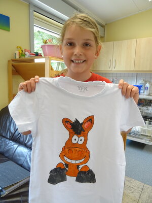 Foto des Albums: Sommerferienaktion: T-Shirt gestalten