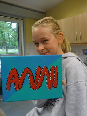 Foto des Albums: Sommerferienaktion: Leinwand gestalten