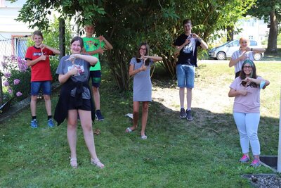 Foto des Albums: Ferienprogramm 2020: Psssst! - Zus ist auf Sendung! - Der Jugendradio-Kanal ZusOnPoint ist 