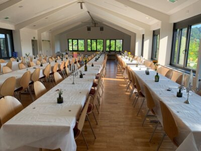 Foto des Albums: Lißberg, Burghalle und Außengelände der Burganlage